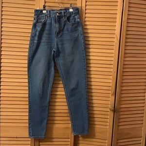 mom jeans